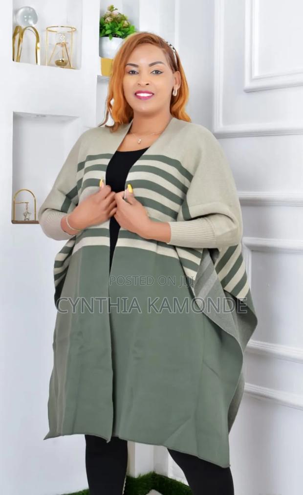 Stylish Ponchos - thumbnail 2