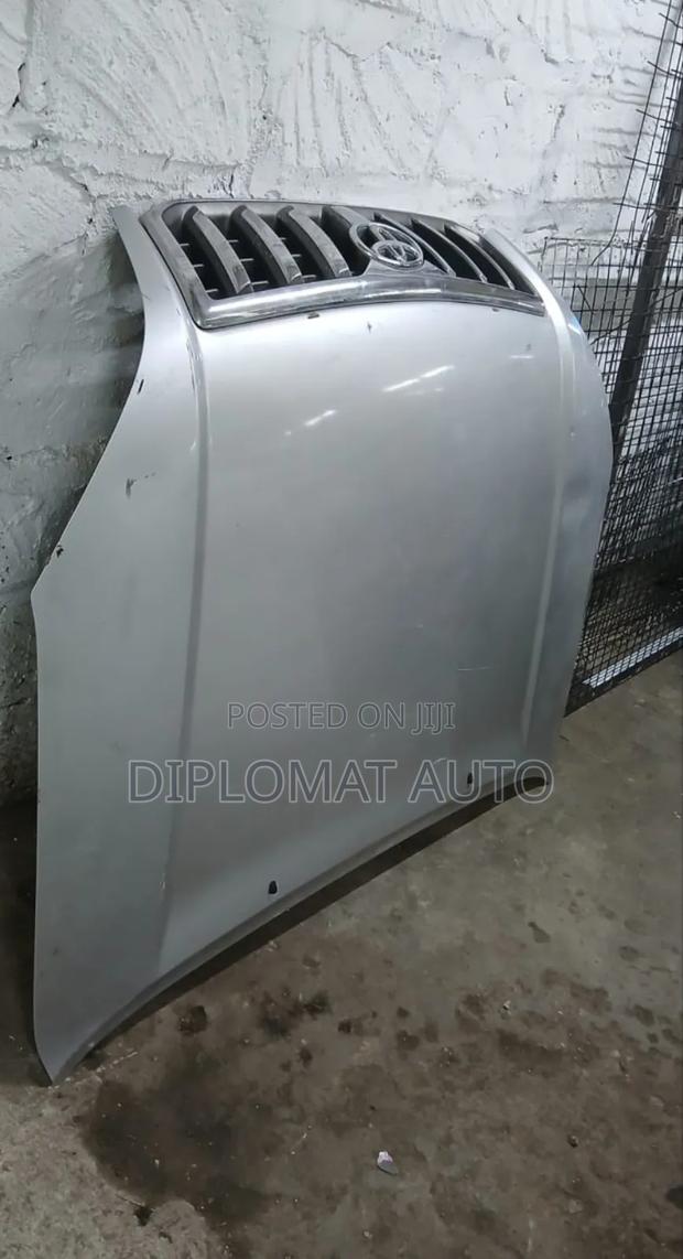 Prado J120 Bonnet