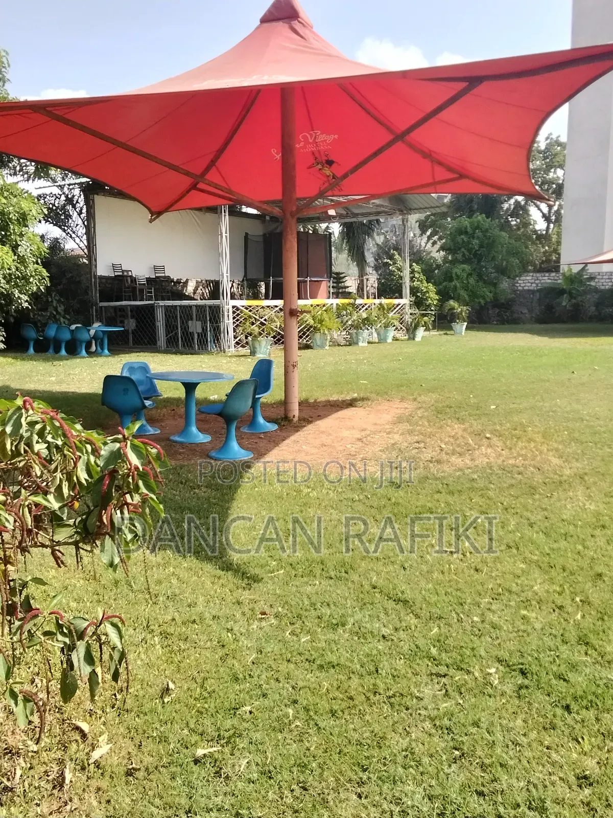 Lovely Event Garden/Center