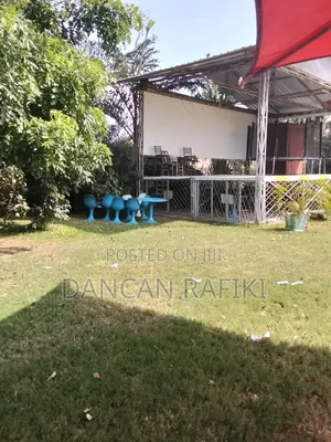 Lovely Event Garden/Center