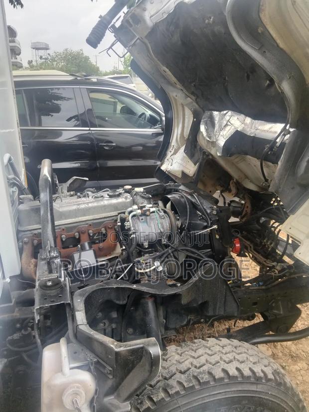 Mitsubishi Canter Very Clean - thumbnail 8