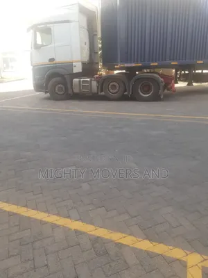 Transit Trailers for Cargo Delivery Are Readily Accessible