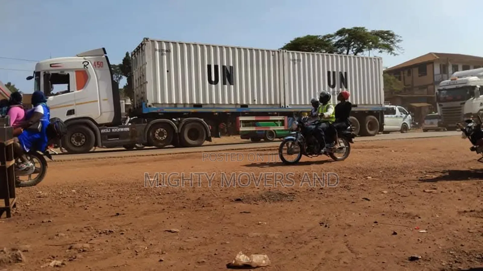Transit Trailers for Cargo Delivery Are Readily Accessible