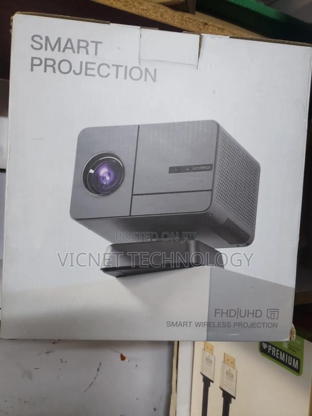 100 Inch Uhd Home Theater Android Projector
