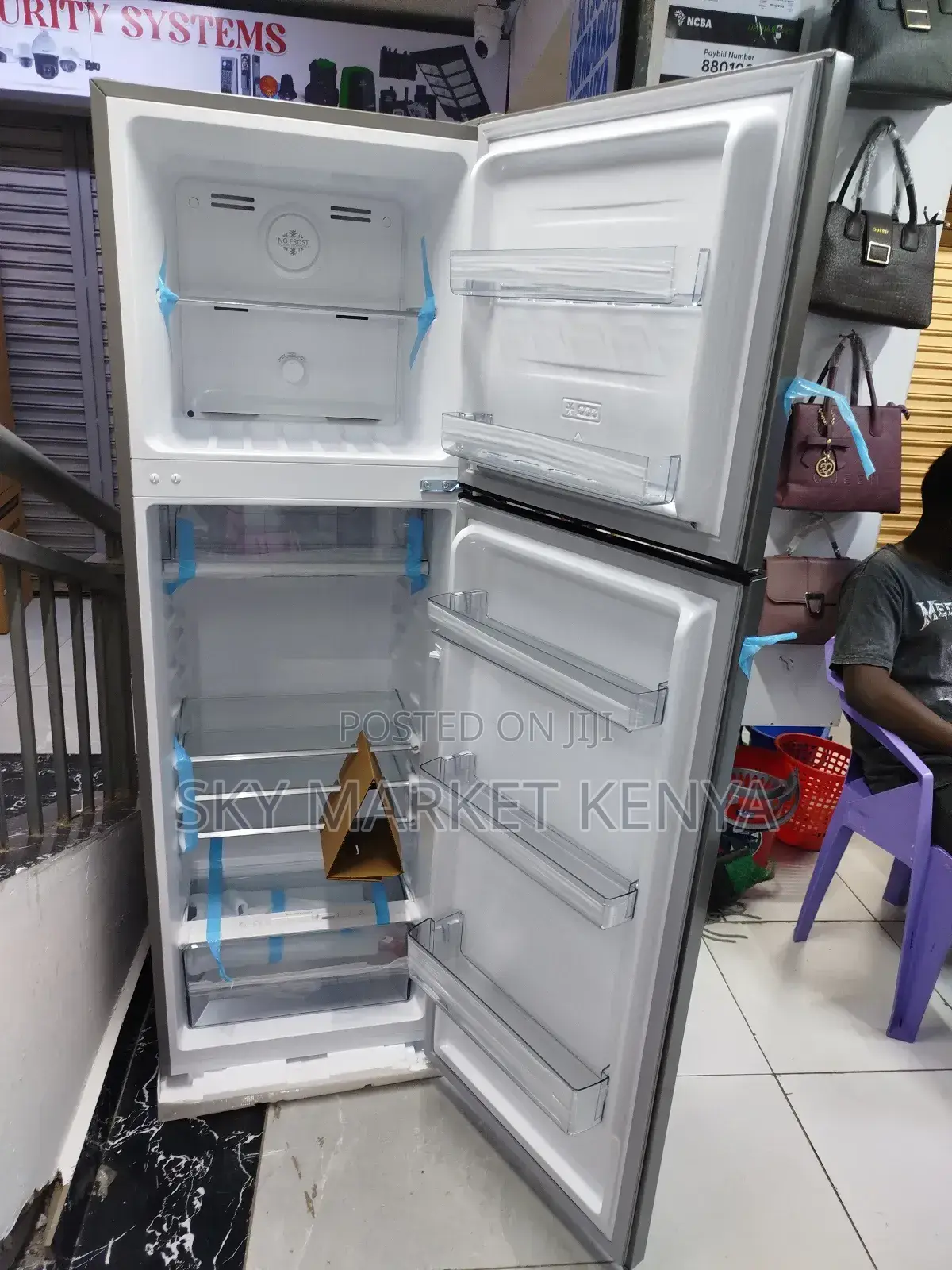 Mika 247litres Fridge No-Frost