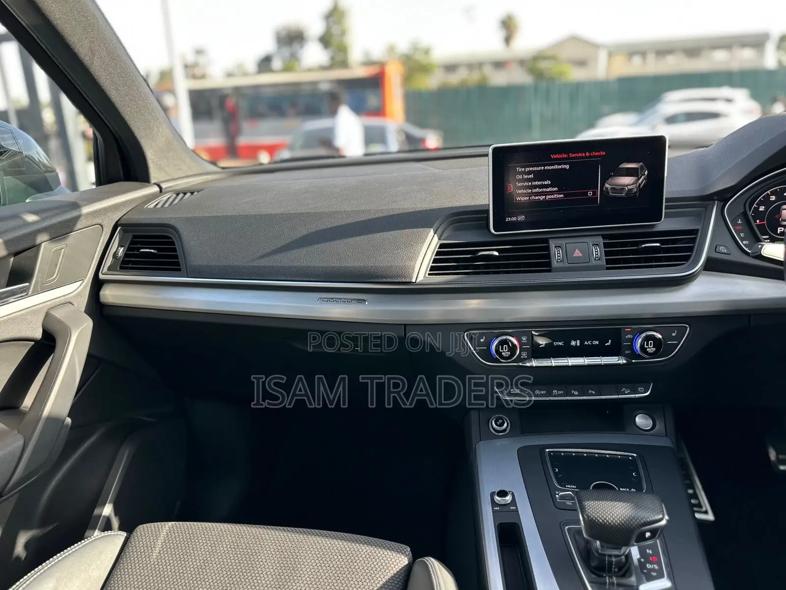 Audi Q5 2.0T Tech Premium AWD quattro 2018 Black