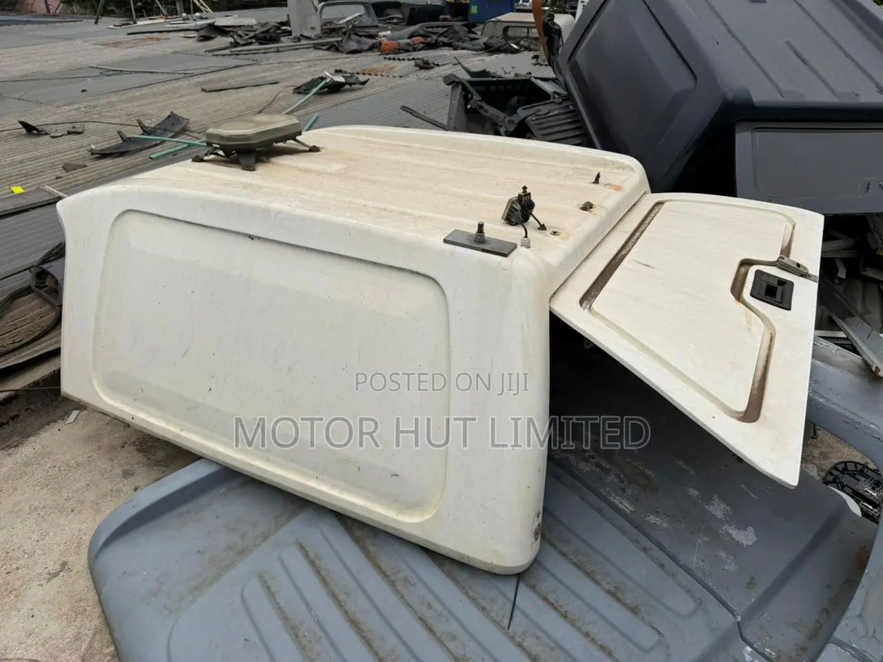 Toyota Hilux Canopy