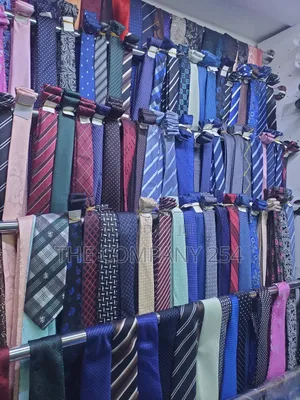 Checked Casual Official Men Slim Fit Ties Available