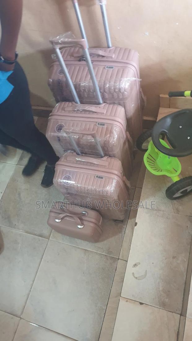 Rubber 4in1 Travel Suitcase Set, Bags With Wheels, Make Up Bag