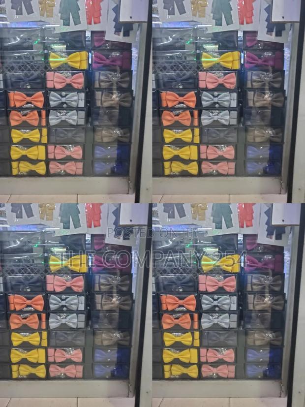 Quality Unisex Adult Plain Checked Bow Ties Available - thumbnail 3