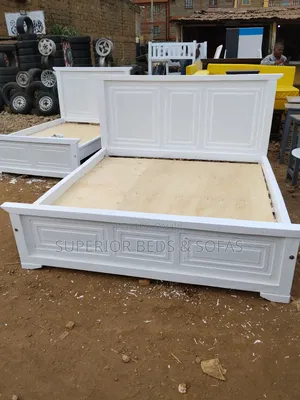 5x6 White Hardwood Bed on Sale