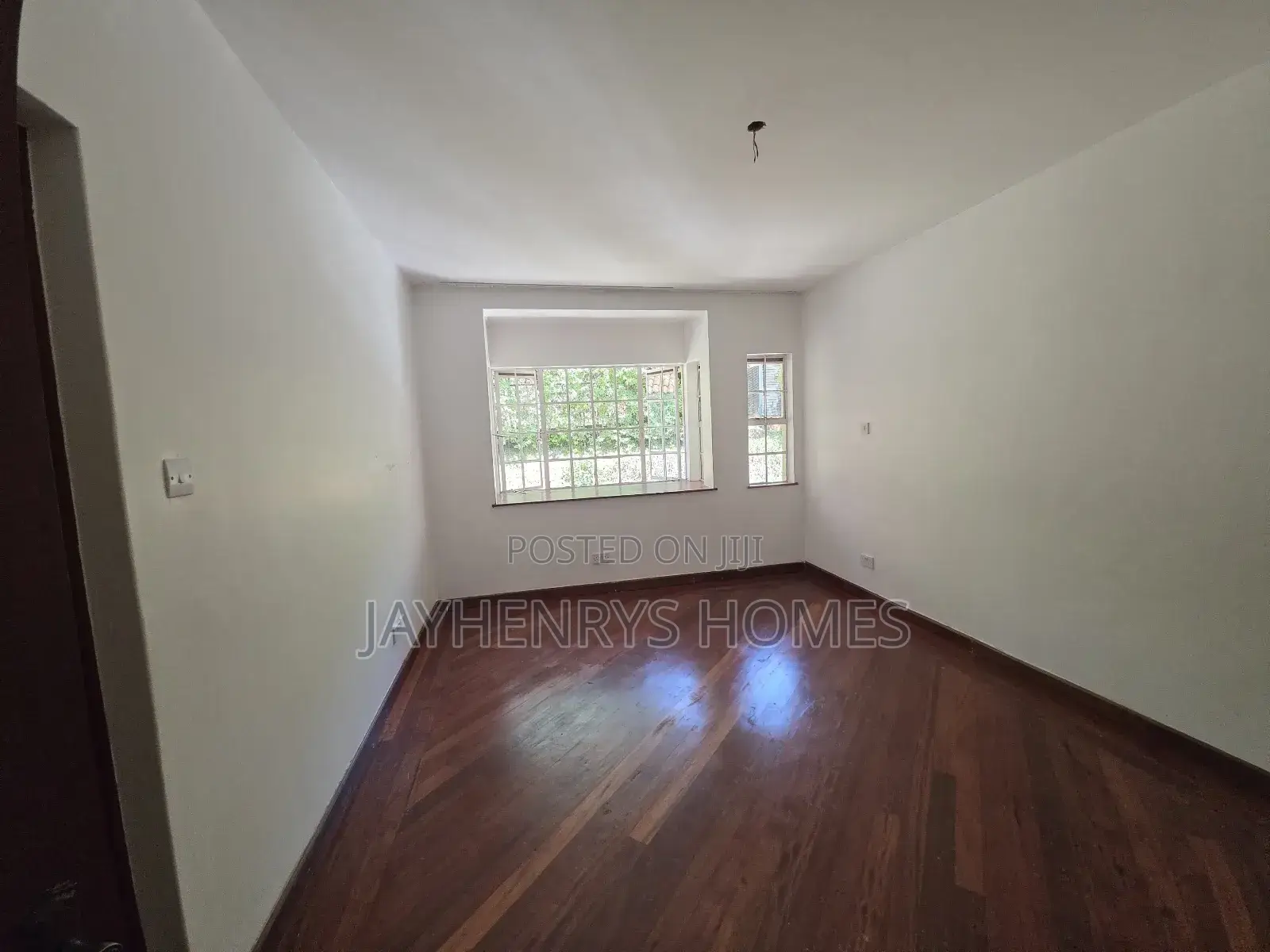 5bdrm House in Rosslyn for rent