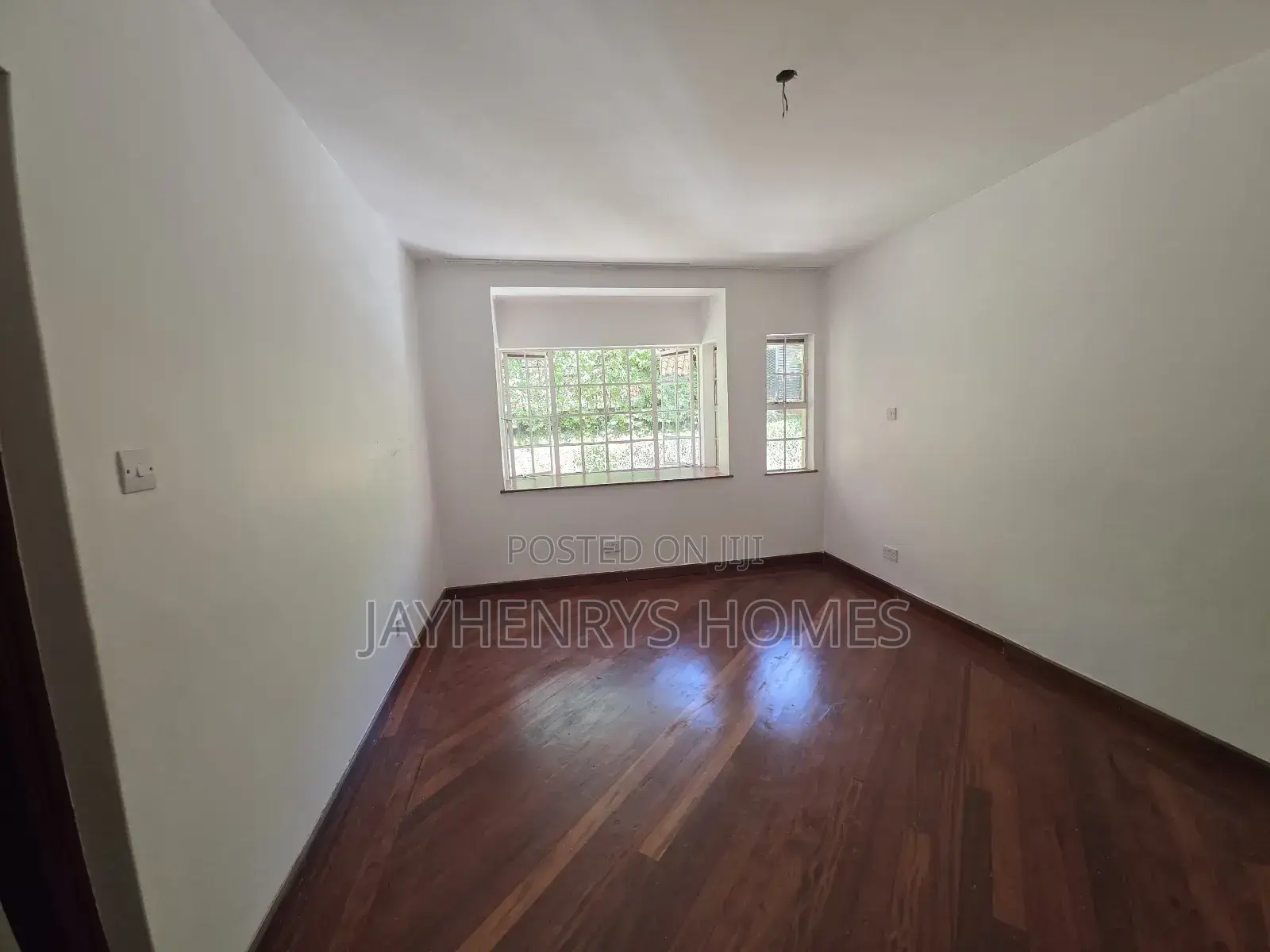 5bdrm House in Rosslyn for rent
