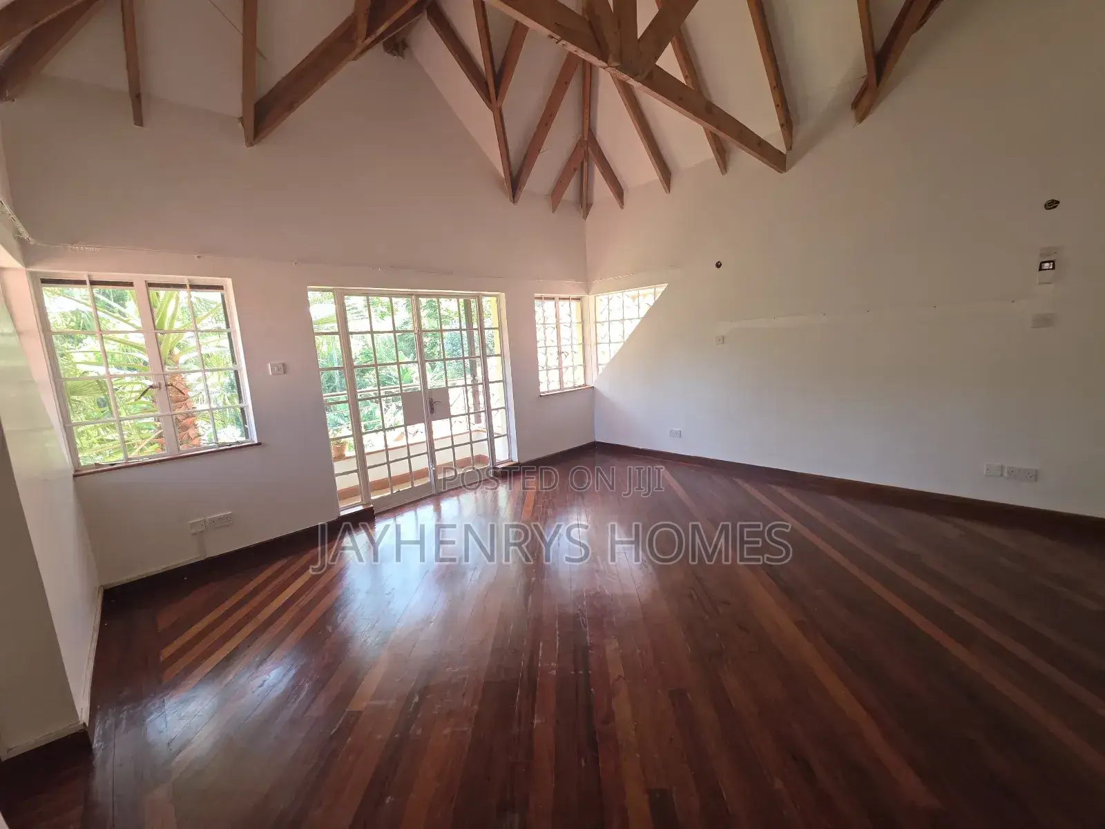 5bdrm House in Rosslyn for rent