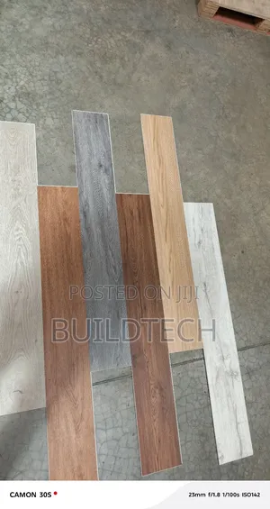 Heavy Duty 5mm SPC Flooring- Long Lasting