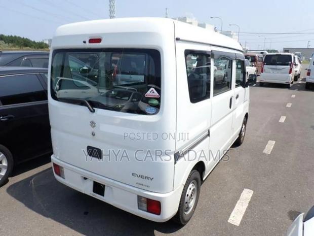 Suzuki Every 2019 White - thumbnail 3