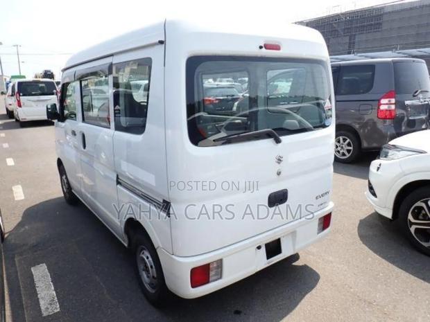 Suzuki Every 2019 White - thumbnail 6