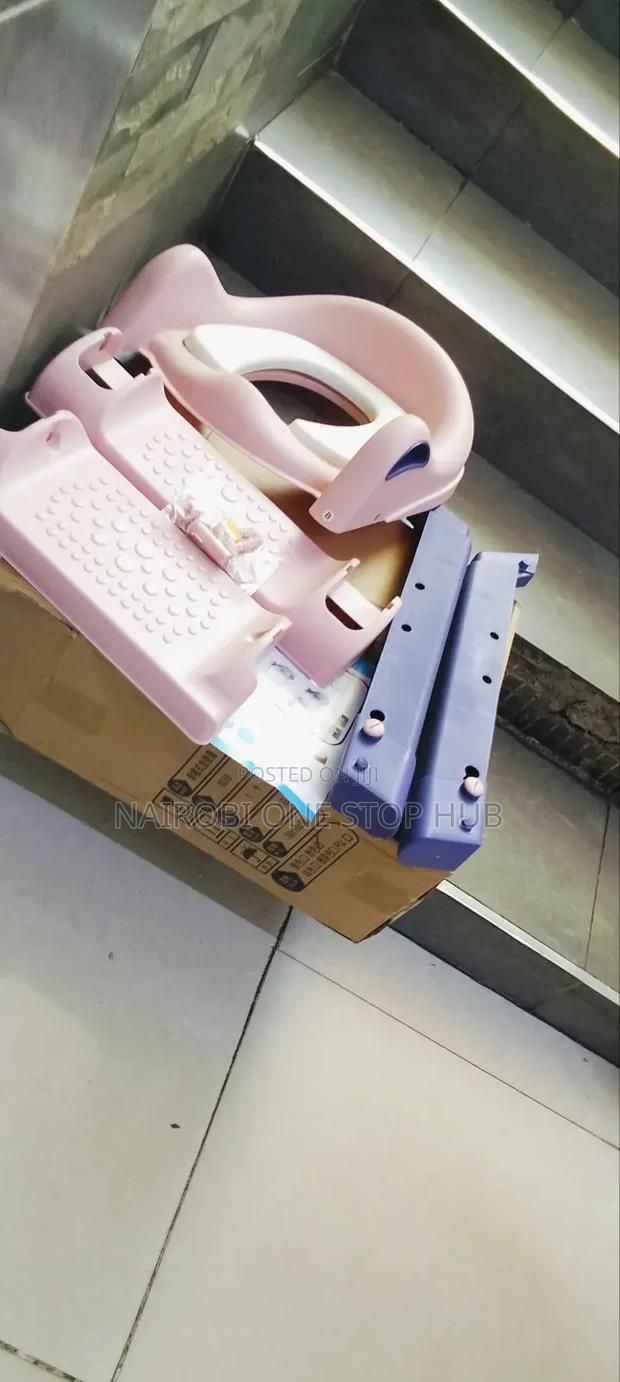 Kids Potty Training Seat With Safety Steps - main view