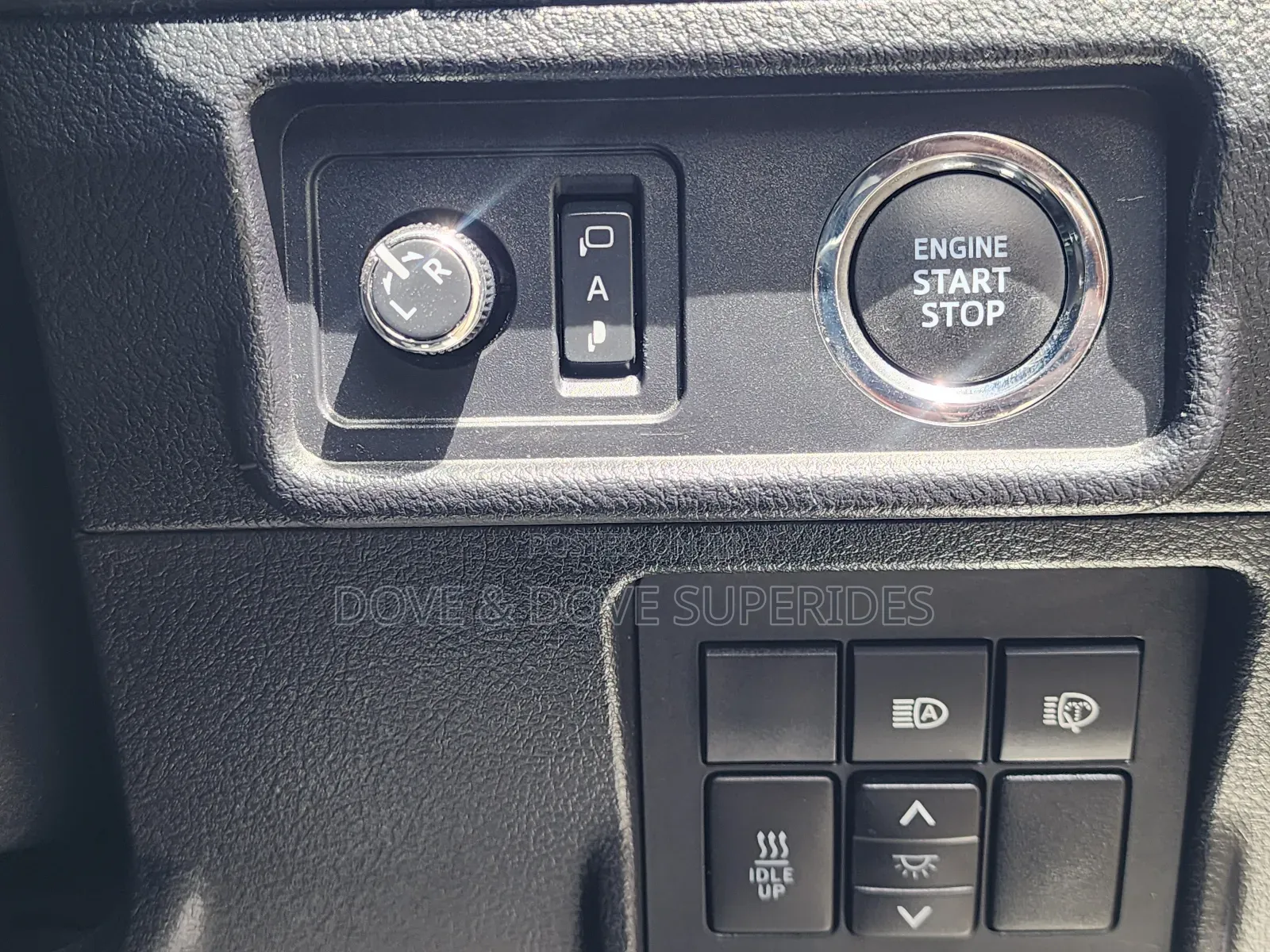 Toyota Land Cruiser Prado 2.8 2019 White