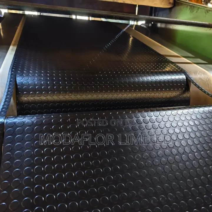 Anti-Slip Coinmat – Perfect for Daily Driving
