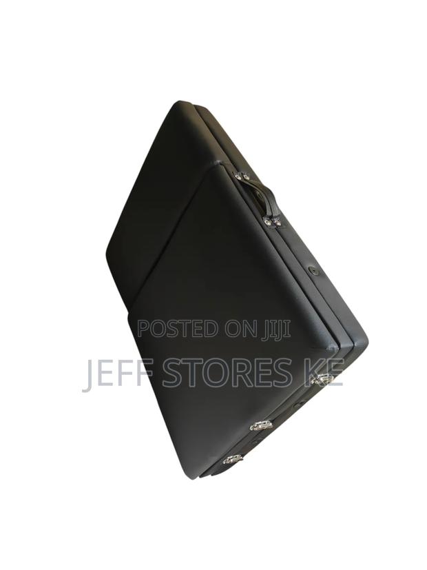 Foldable Table for Massage
