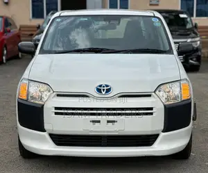 Toyota Probox 1.5 Hybrid GL 2020 White