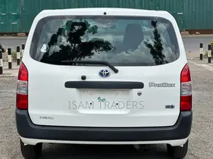 Toyota Probox 1.5 Hybrid GL 2020 White
