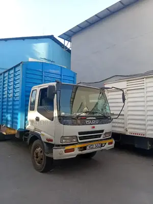 Trucks/Lorries for Transport and Logistics Services Are Available