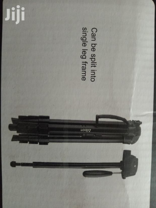 Tripod Stand Midsize - thumbnail 4