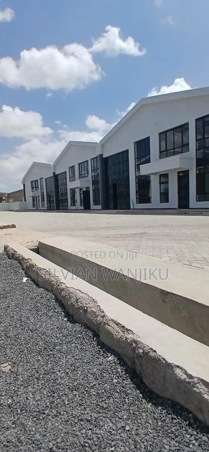 3100sqft Godown to Let Eastern Bypass,Ruai - thumbnail 2