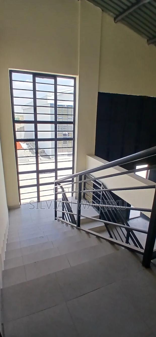 3100sqft Godown to Let Eastern Bypass,Ruai - thumbnail 6