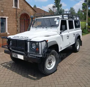 Land Rover Defender 2014 White