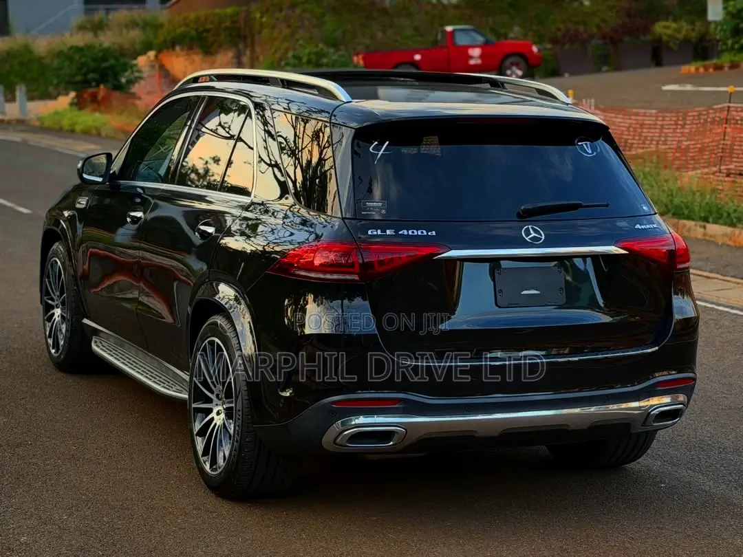 Mercedes-Benz GLE-Class GLE 400d 4MATIC 2019 Black