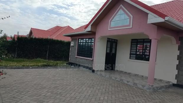 3bdrm Bungalow in Acacia, Kitengela for rent - main view