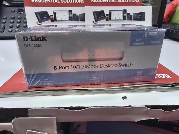 Dlink 8-Port 10/100mbps Desktop Switch Plastic