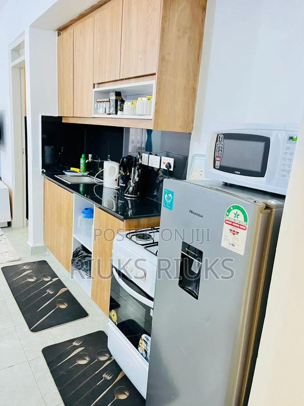 Sunset Breeze Two Bedroom Furnished BNB in Roysambu - thumbnail 4