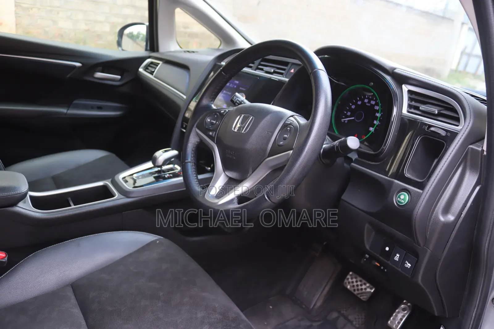 Honda Shuttle 2018 Silver
