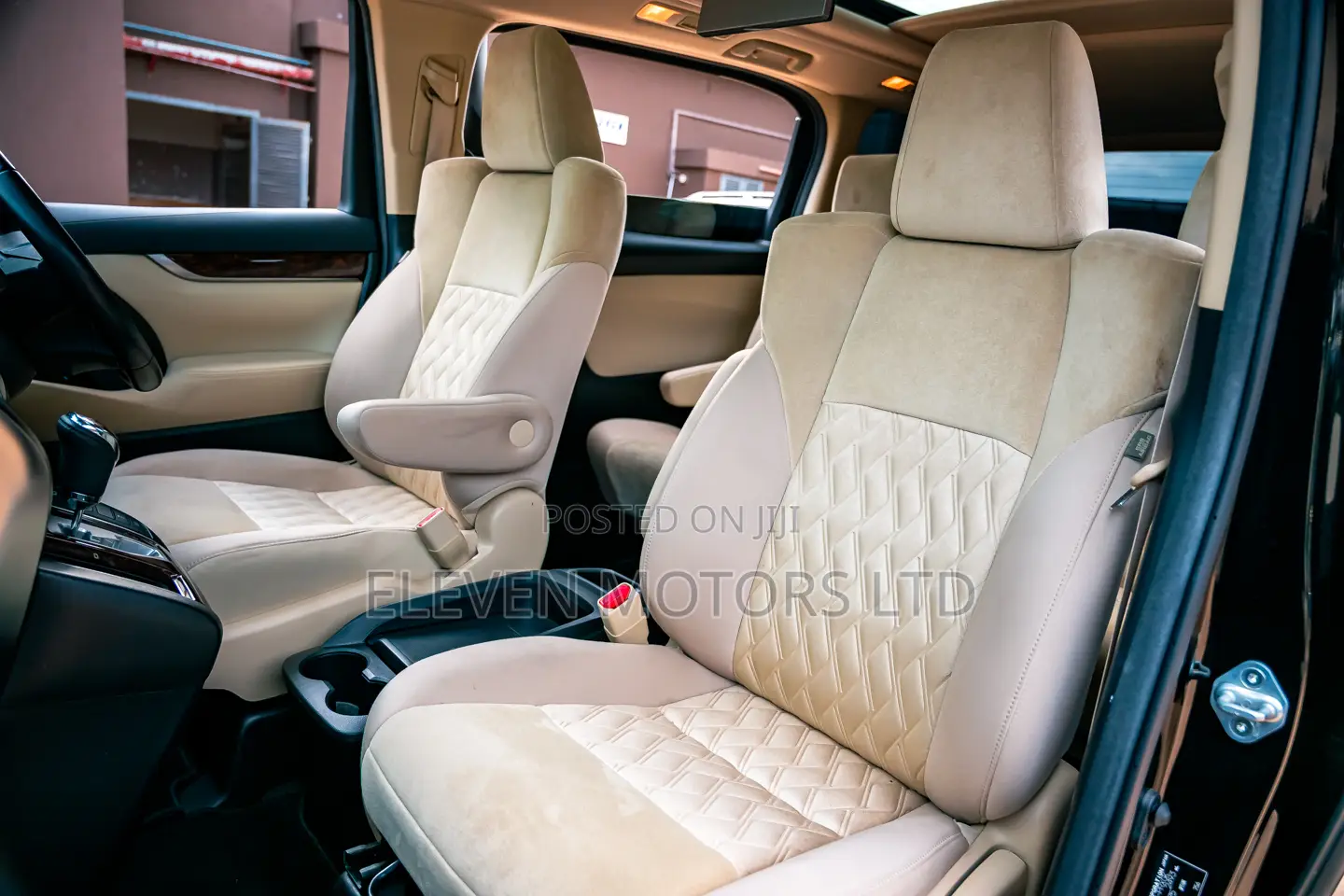 Toyota Alphard 2019 Black
