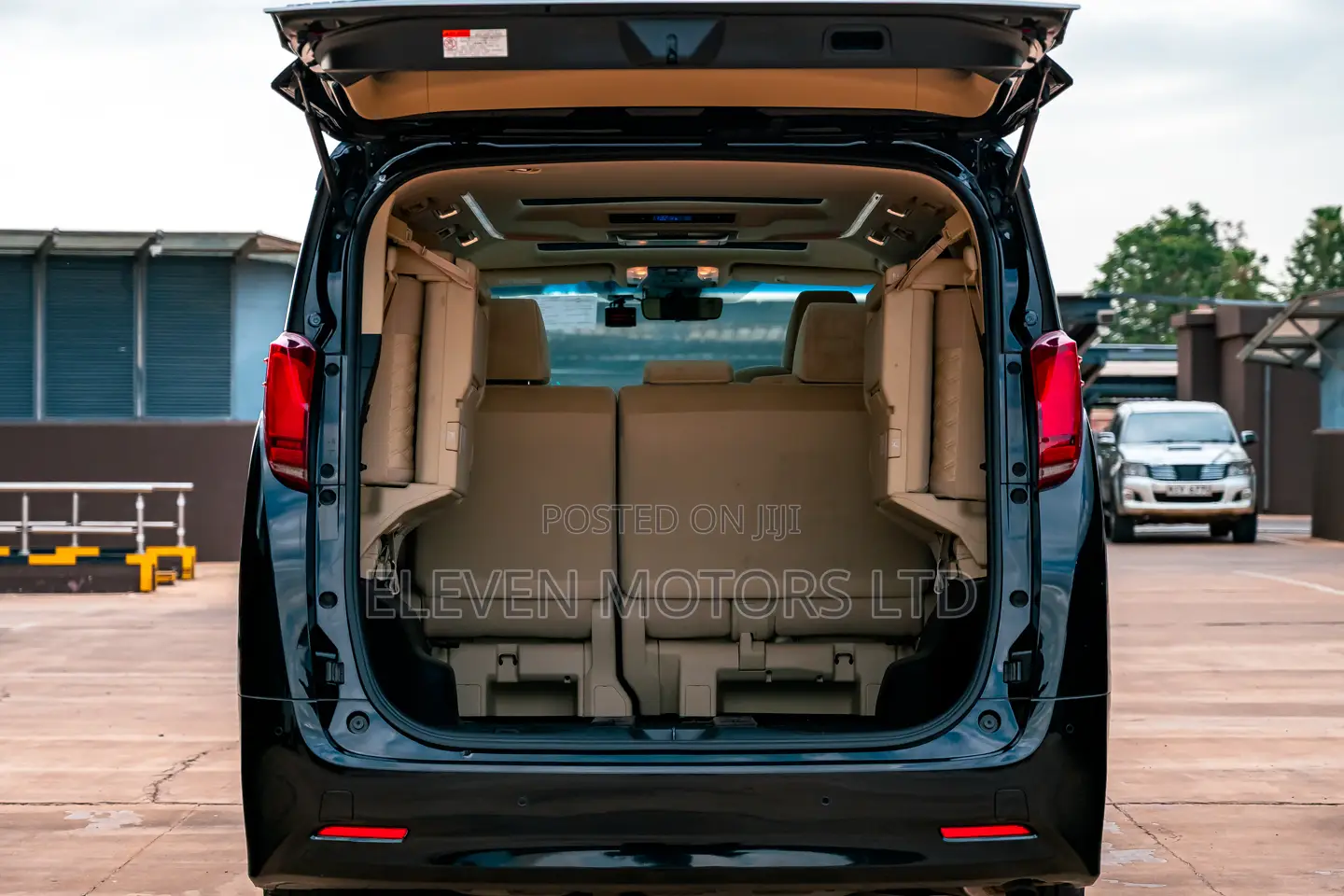 Toyota Alphard 2019 Black