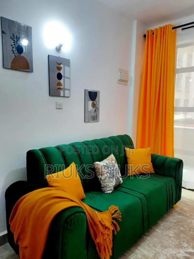 The Orchid One Bedroom Fully Furnished Ome Bedroom Bnb Near Trm
