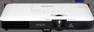 Epson Eb-1780w Ultra Portable 3lcd Projector