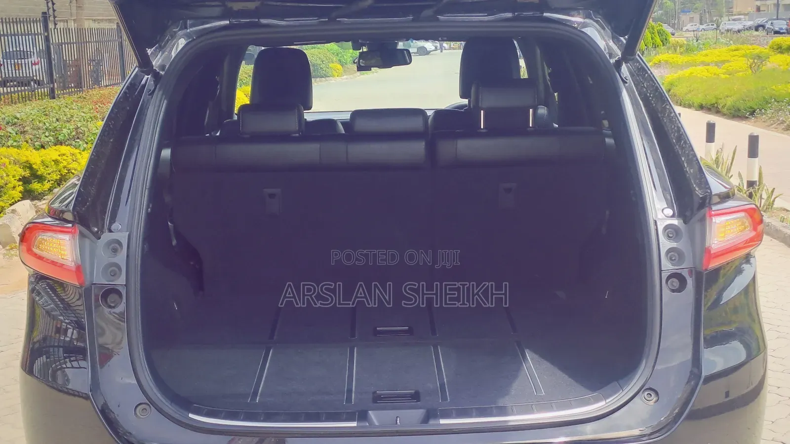 Toyota Harrier 2019
