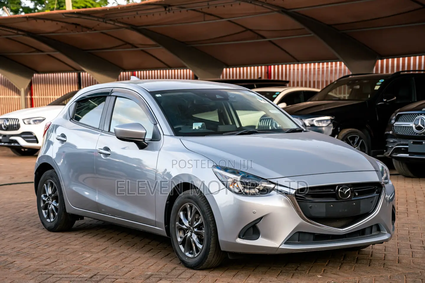 Mazda Demio 2018 Silver