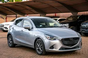 Mazda Demio 2018 Silver