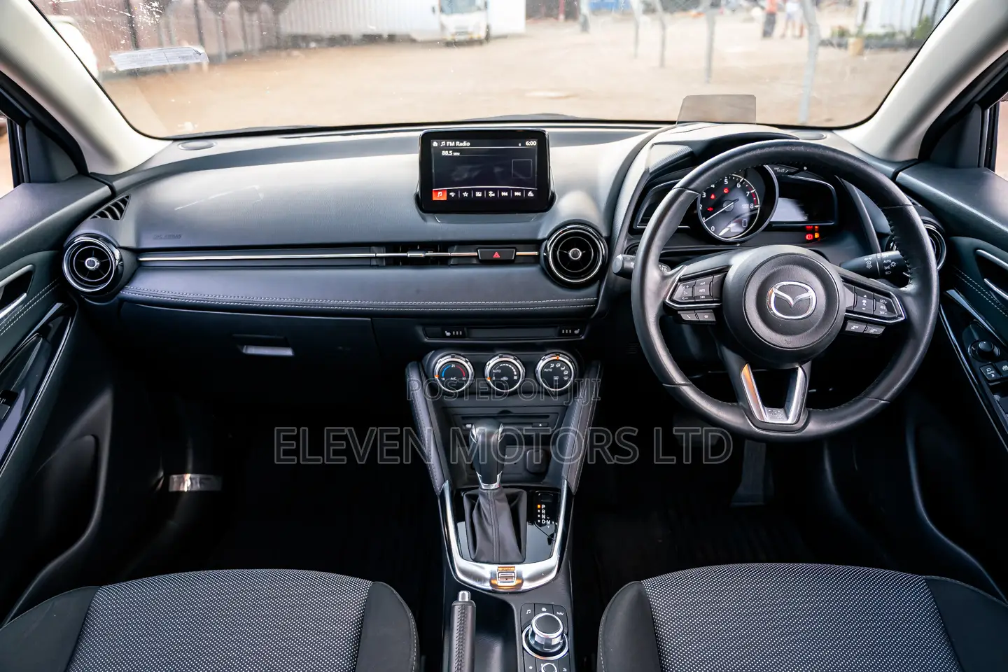 Mazda Demio 2018 Silver