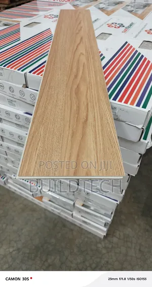 Interlocking SPC Flooring- 5mm