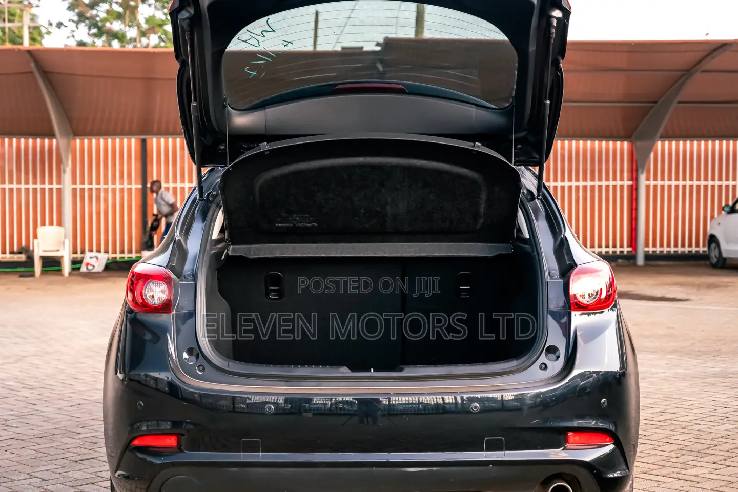 Mazda Axela 2018 Black