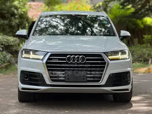 Audi Q7 2018 Pearl