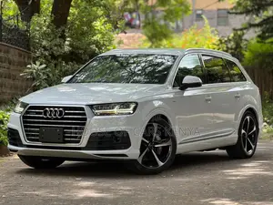 Audi Q7 2018 Pearl
