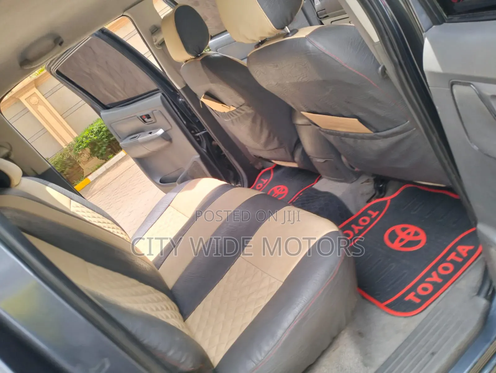 Toyota Hilux 2014 Gray
